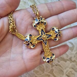 Vintage Smithsonian Avon Reversible Ornate Gold and Blue Cross Pendant Necklace
